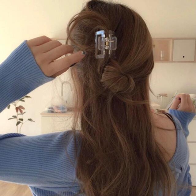 【新品未使用】韓国　クリア　マット　ヘアクリップ　バレッタ #18 ♡5cm♡ レディースのヘアアクセサリー(バレッタ/ヘアクリップ)の商品写真