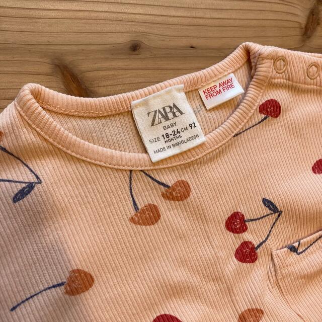 ZARA KIDS(ザラキッズ)のZARA baby 18-24m パジャマ キッズ/ベビー/マタニティのキッズ服女の子用(90cm~)(パジャマ)の商品写真