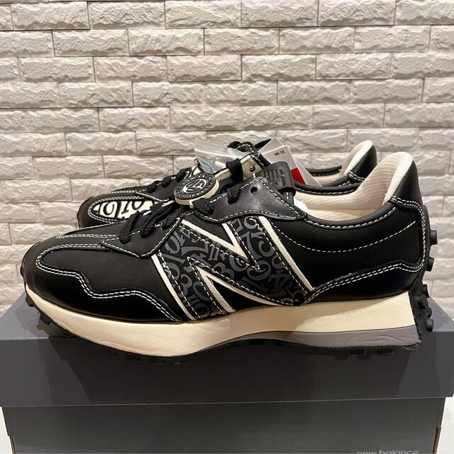 New Balance(ニューバランス)のニューバランス フランクミュラー MS327 ブラック 黒 27.5cm メンズの靴/シューズ(スニーカー)の商品写真