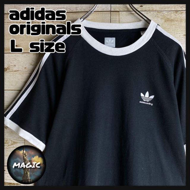 【大人気デザイン】adidas☆トレフォイルロゴ入りTシャツ　袖ストライプ