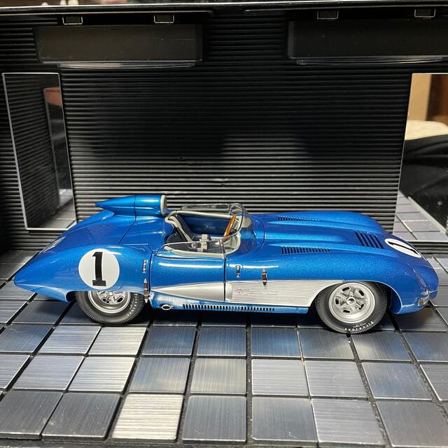 未展示品 オートアート 1/18 シボレー コルベットSS 1957 ブルーの通販