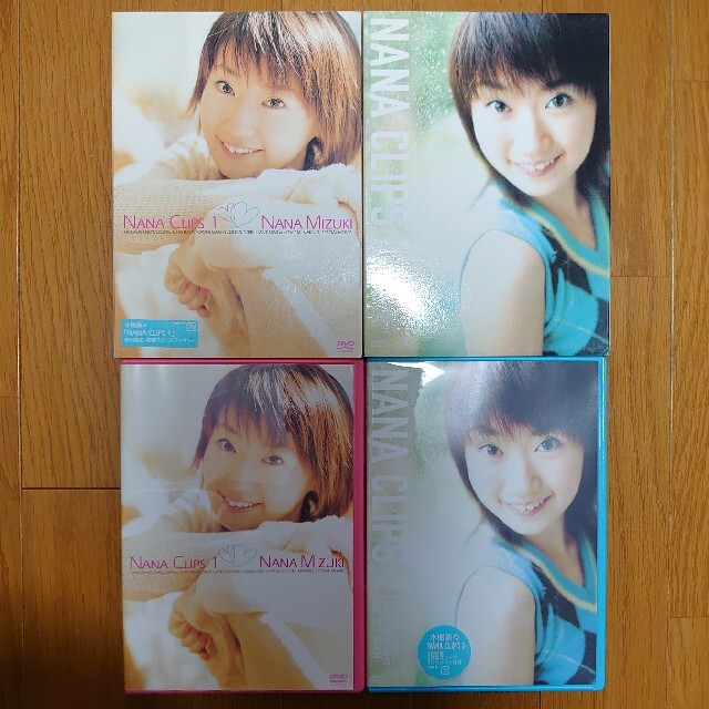 NANA　CLIPS　1 ・2 DVDまとめ売り エンタメ/ホビーのDVD/ブルーレイ(ミュージック)の商品写真