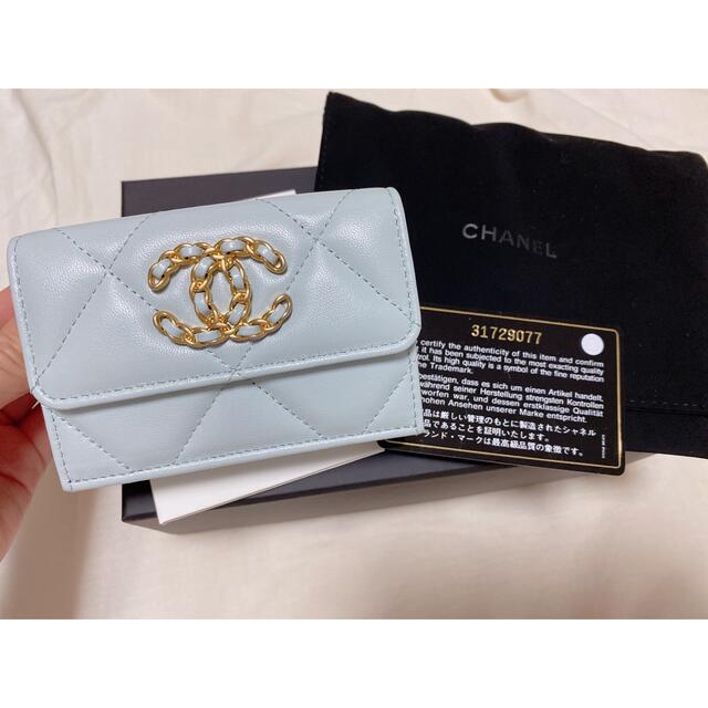 CHANEL 19 ミニウォレット　三つ折り　財布　新品未使用