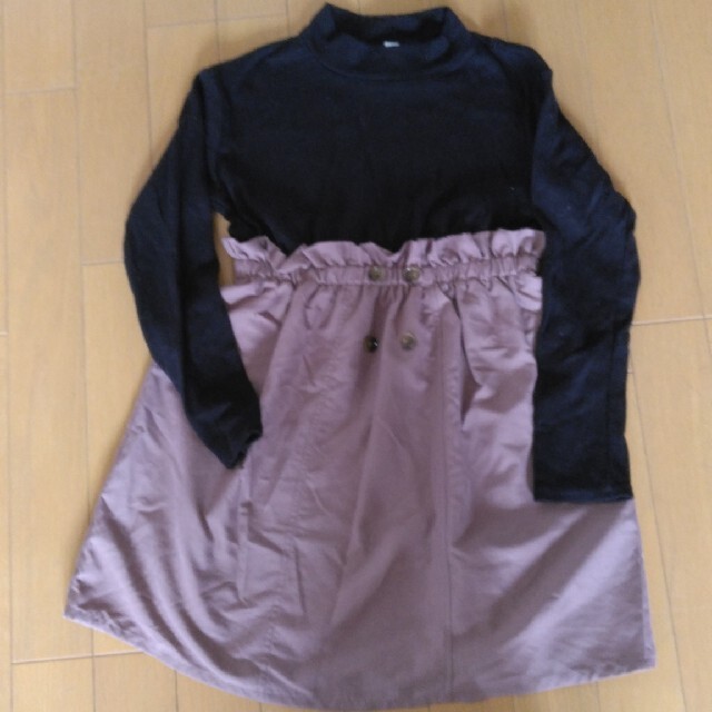 西松屋(ニシマツヤ)の130㎝　ワンピース キッズ/ベビー/マタニティのキッズ服女の子用(90cm~)(ワンピース)の商品写真