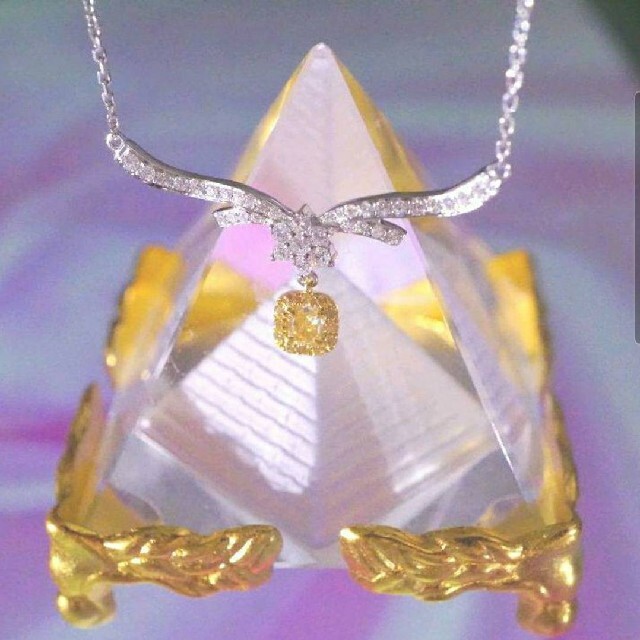 天然イエローダイヤモンドネックレス　K18 レディースのアクセサリー(ネックレス)の商品写真