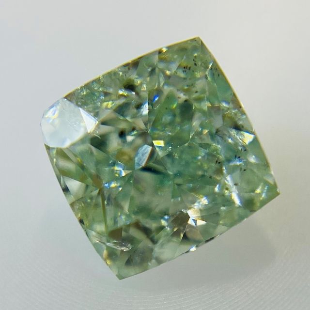 FANCY INTENSE GREEN 0.639ct X/RT0240/CGL レディースのアクセサリー(その他)の商品写真