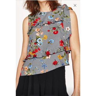 ザラ(ZARA)のZARA ザラ　ギンガムチェック花柄トップス(シャツ/ブラウス(半袖/袖なし))