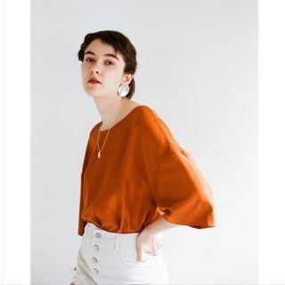 クラネ(CLANE)の【新品】CLANE/SILKY HALF SLEEVE WIDE TOPS(シャツ/ブラウス(半袖/袖なし))