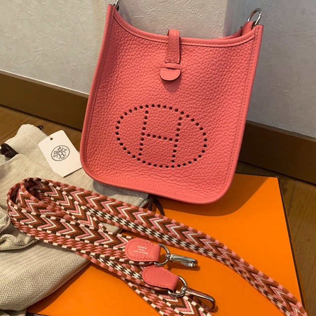 HERMES エブリンtpm 16 ローズアザレ