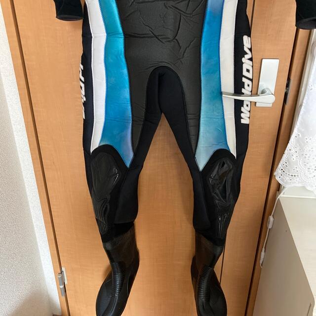 正規品になります スキューバダイビング冬用装備(ドライスーツ・フード