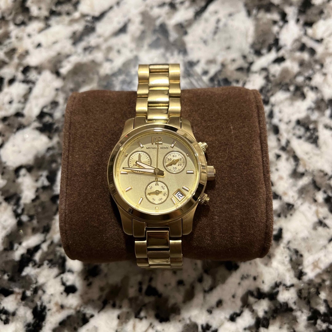 Michael Kors(マイケルコース)の腕時計 マイケルコース　ゴールド  レディース  MICHAEL KORS レディースのファッション小物(腕時計)の商品写真