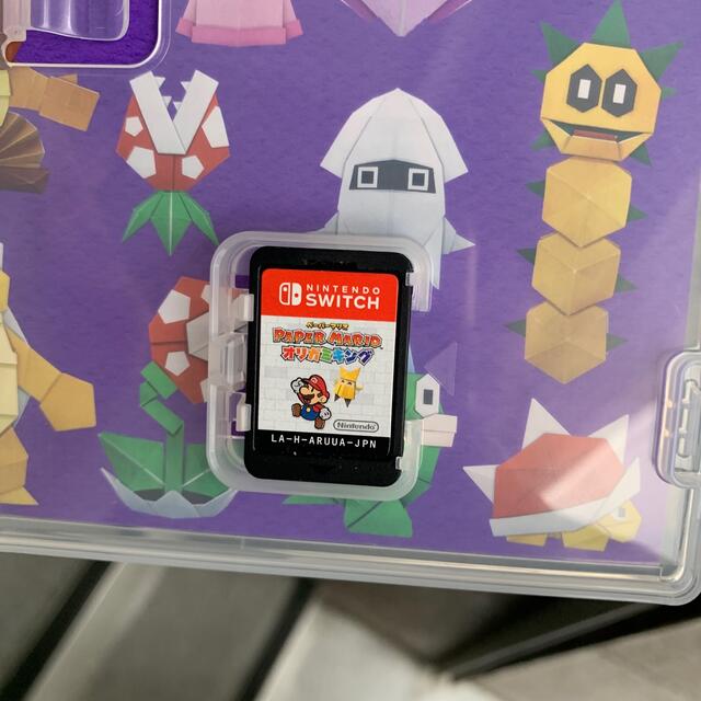 Nintendo Switch(ニンテンドースイッチ)のオリガミキング　switch売り切りたいため安くします エンタメ/ホビーのゲームソフト/ゲーム機本体(家庭用ゲームソフト)の商品写真
