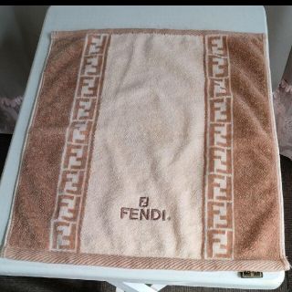 フェンディ(FENDI)のFENDl♡タオル(タオル/バス用品)