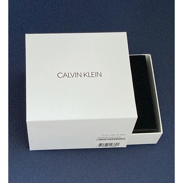 Calvin Klein(カルバンクライン)の連休値下げカルバンクラインのシルバーとゴールドのバイカラーバングル レディースのアクセサリー(ブレスレット/バングル)の商品写真