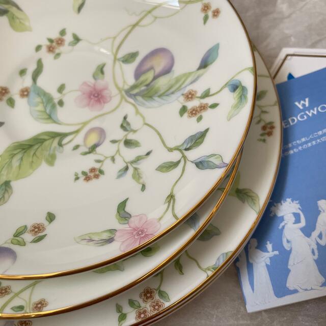 WEDGWOOD(ウェッジウッド)の専用です インテリア/住まい/日用品のキッチン/食器(食器)の商品写真