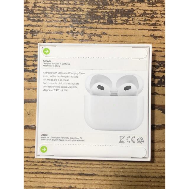 オーディオ機器新品 AirPods MME73J/A  第3世代