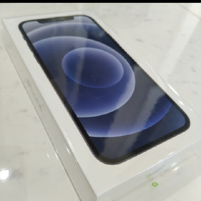 アップル iPhone12 128GB ブラック au