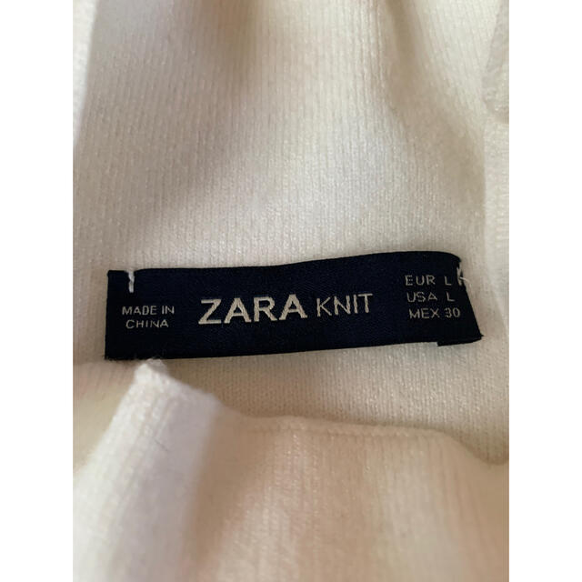 ZARA(ザラ)の【ZARA】白トップス レディースのトップス(カットソー(半袖/袖なし))の商品写真