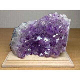 紫水晶 820g アメジスト 鑑賞石 自然石 誕生石 水石 鉱物