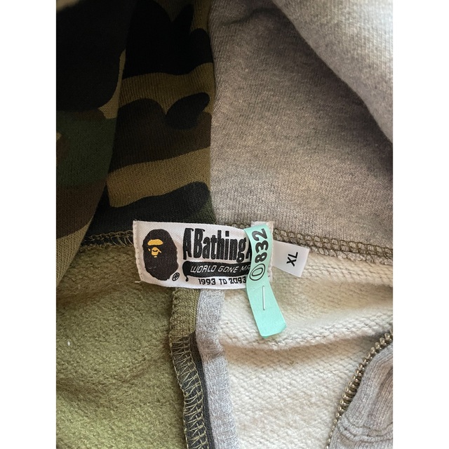 A BATHING APE(アベイシングエイプ)のA BATHING APE メンズのトップス(パーカー)の商品写真