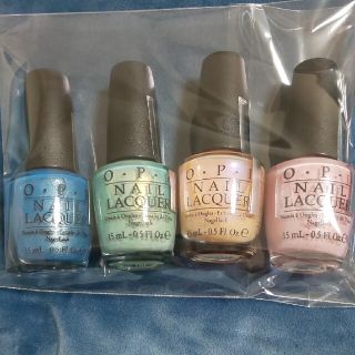 オーピーアイ(OPI)のopi オーピーアイ カラーラッカー４本セット②(マニキュア)