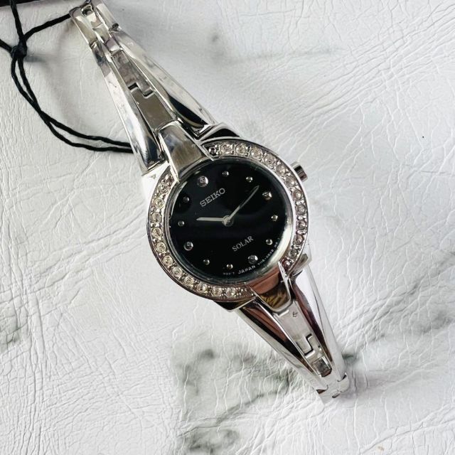 人気新作 SEIKO レディース腕時計 シルバー・ブラックの通販 by YS's shop｜セイコーならラクマ - 定価3.9万円 セイコー 人気お得