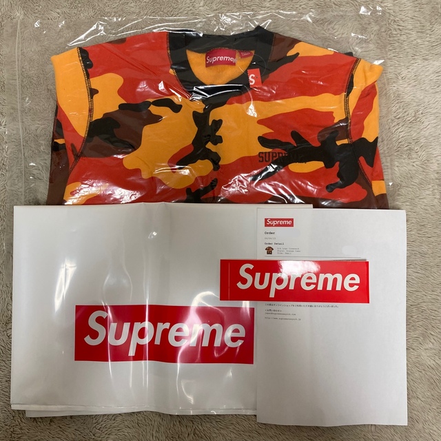 Supreme(シュプリーム)の新品 半タグ付 シュプリーム オレンジカモ クルーネック Sサイズ 希少品 メンズのトップス(Tシャツ/カットソー(半袖/袖なし))の商品写真