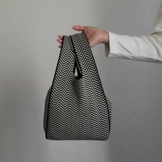 マメ(mame)のWave mini bag WHITE No.777(ハンドバッグ)