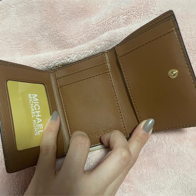 Michael Kors(マイケルコース)のMICHAEL KORS 折り財布 レディースのファッション小物(財布)の商品写真