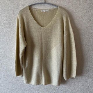 グローブ(grove)の【美品】グローブ  grove  ニット ラメ　ゴールド　M(カットソー(長袖/七分))