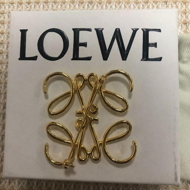 レディースゆかれら様専用 ロエベ LOEWE ブローチ アナグラム カラー