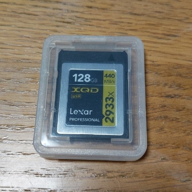 Lexar(レキサー)のXQDカード　Lexar　128GB　2枚 スマホ/家電/カメラのカメラ(その他)の商品写真