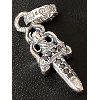 クロムハーツ(Chrome Hearts)の★期間限定価格★ダガーチャーム★　シルバー925製　新品未使用品　黒石(ネックレス)