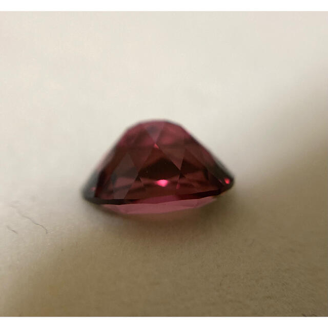 【終了】ロードライトガーネット　ルース　2.32ct レディースのアクセサリー(リング(指輪))の商品写真