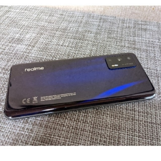 OPPO(オッポ)の美品 realme GT 5G グローバルver おまけ多数 スマホ/家電/カメラのスマートフォン/携帯電話(スマートフォン本体)の商品写真