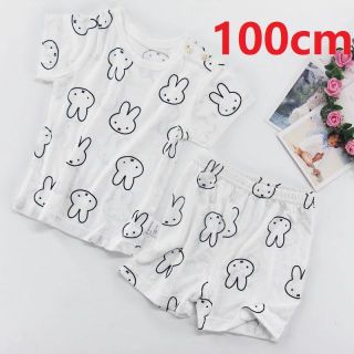 ミッフィーパジャマ　ルームウェア 　半袖　半ズボン　上下セット100cm(パジャマ)