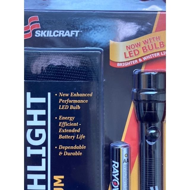 SKILCRAFT Flashlight 削除予定の通販 by コレクター｜ラクマ