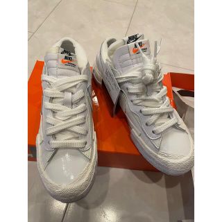 ナイキ(NIKE)のsacai ×Nike  "White Patent Leather"週末値下(スニーカー)