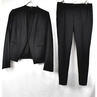 セオリー(theory)の美品　セオリー　スーツ　セットアップ　パンツスーツ　ブラック　4(スーツ)