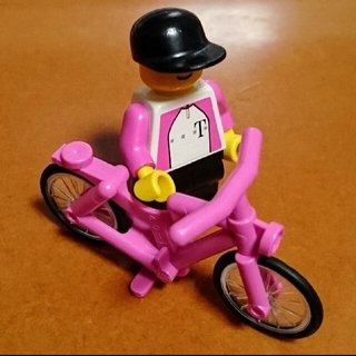 レゴ(Lego)のレゴ★シティ ツールドフランス  ミニフィグ＆ピンク自転車 美品 人気 激レア(その他)