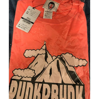 パンクドランカーズ(PUNK DRUNKERS)の新品未開封PUNK DRUNKERS Tシャツ(Tシャツ/カットソー(半袖/袖なし))