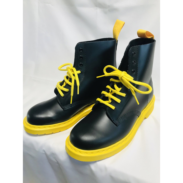 Dr.Martens(ドクターマーチン)のDr.martens ドクターマーチン　UK8 希少品 メンズの靴/シューズ(ブーツ)の商品写真