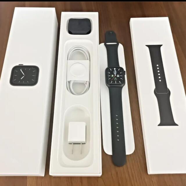 Applewatch series 5 40mm  本体 アップルウォッチ