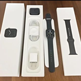 アップルウォッチ(Apple Watch)のApplewatch series 5 40mm  本体 アップルウォッチ(腕時計(デジタル))