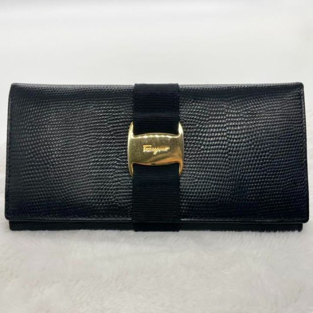 Ferragamo フェラガモ ヴァラリボン リザード型押し 長財布 ブラック