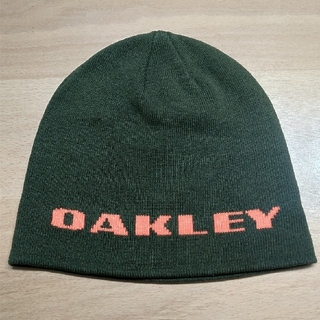 オークリー(Oakley)のOAKLEY ビーニー  ニット帽(ニット帽/ビーニー)