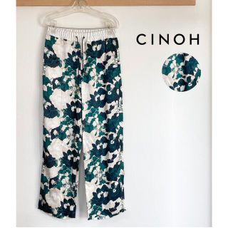 チノ(CINOH)のCINOH チノ　FLOWER PRINT EASY PANTS 花柄　パンツ(カジュアルパンツ)