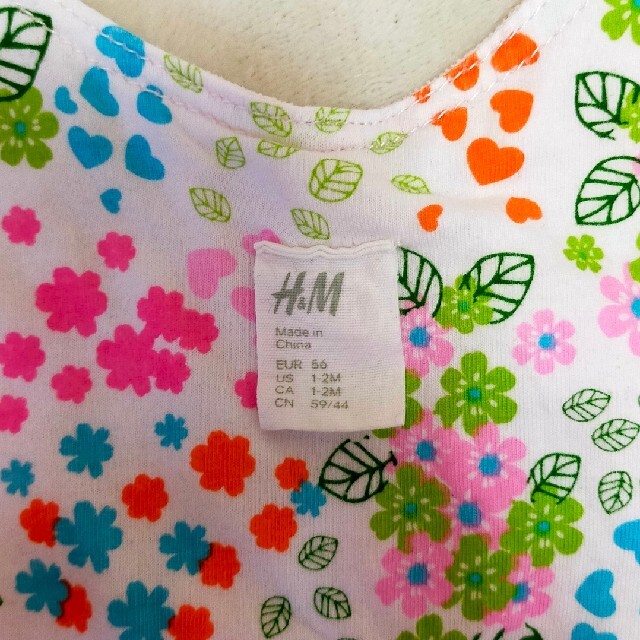 H&M(エイチアンドエム)のカバーオール H&M ピンク コーデュロイ キッズ/ベビー/マタニティのベビー服(~85cm)(カバーオール)の商品写真