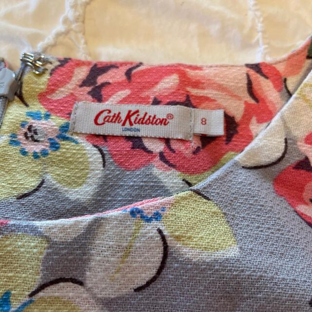 Cath Kidston(キャスキッドソン)のキャスキッドソン　半袖花柄ワンピース レディースのワンピース(ひざ丈ワンピース)の商品写真