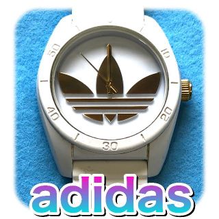 アディダス(adidas)の【美品】adidas アディダス腕時計 　白　5気圧　ADH2917　クオーツ(腕時計(デジタル))